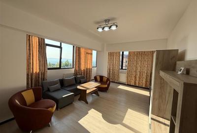 Apartament cu 2 camere decomandat în Galata
