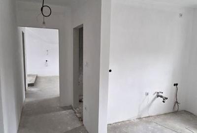 Casă cu 4 camere în Central - 9