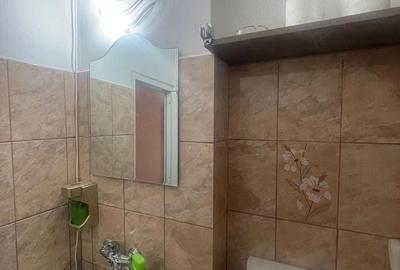 Garsonieră semidecomandată în UTA - 5