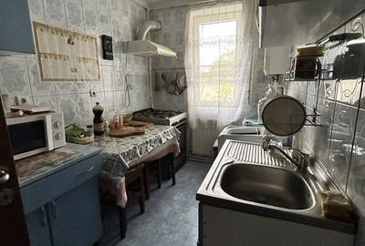 Apartament cu 3 camere în Central - 2