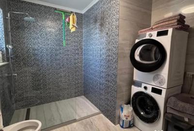 Casă cu 7 camere cu Teren 250 Mp în Rădăuți - 2