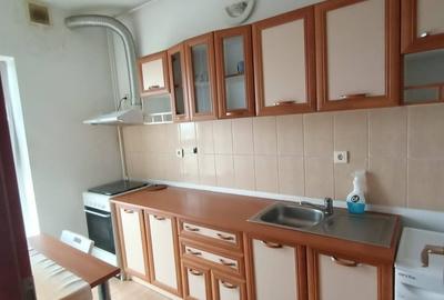 Garsonieră decomandată în Titan - 3