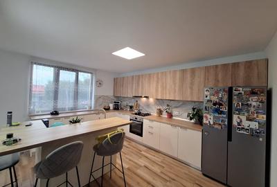 Casa de Lux la cheie cu 4 camere, 140mp, 14000mp teren,319400 eur, Mihai Viteazu - 3