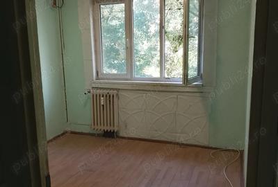 Vand apartament 4 camere Drumul Taberei - 2