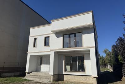 Vila Neoclasica zona CENTRALA Otopeni curte 500m2 - 3