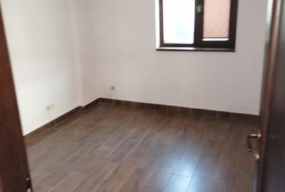 Birou, 263 mp în Unirii - 10
