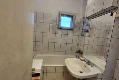 Apartament cu 3 camere în UTA - 5