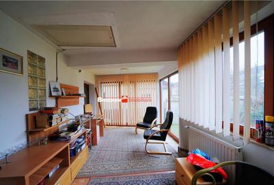 Casă cu 4 camere cu Teren 1133 Mp în Central - 11