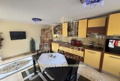 Casă cu 5 camere cu Teren 600 Mp în Rucăr - 18