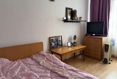 Apartament cu 3 camere semidecomandat, mobilat în Apărătorii Patriei - 9