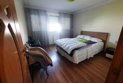 Apartament cu 2 camere decomandat în Drumul Găzarului