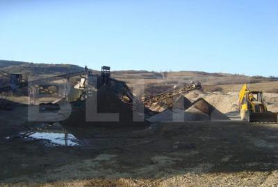 Teren de 60000 mp, în Central - 8