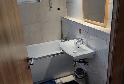 Apartament cu 3 camere decomandat în Central - 4
