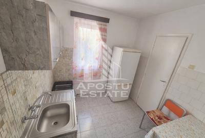 Apartament cu 4 camere decomandat în Giarmata - 2