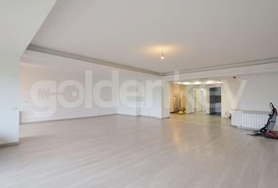 Apartament generos 4 camere | vedere parc | 250mpc - 4