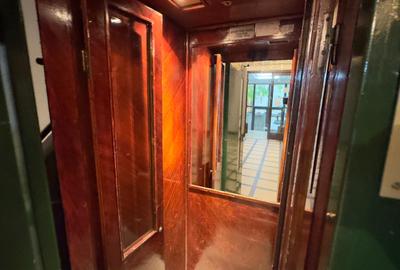 Apartament 4 camere Batistei, strada Vasile Lascar - 12