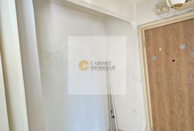 Apartament cu 3 camere semidecomandat în Gorjului - 2