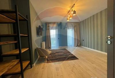 Apartament cu 3 camere decomandat în Turnișor - 6