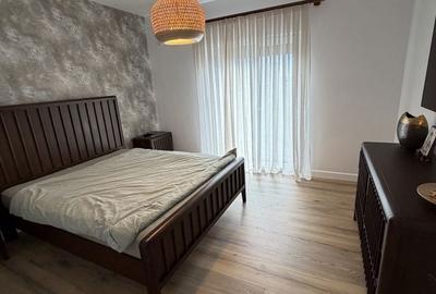 Casă cu 5 camere cu Teren 260 Mp în Dobroești - 9