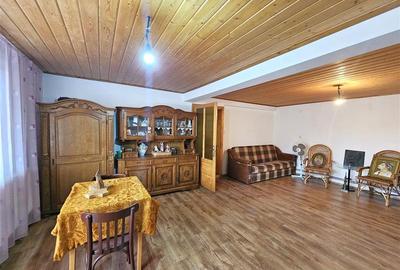 Casă cu 5 camere cu Teren 585 Mp în Rogerius - 4