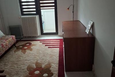 Apartament decomandat în Drumul Taberei
