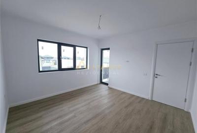 Casă cu 4 camere cu Teren 340 Mp în Berceni - 6