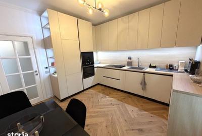 Casă cu 4 camere cu Teren 320 Mp în Central - 11