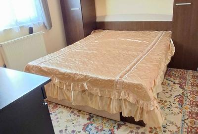 Apartament cu 3 camere semidecomandat în Sub Arini - 1