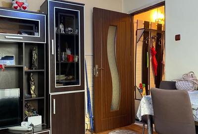 Apartament cu 2 camere nedecomandat în 9 Mai - 4