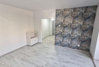 Apartament cu 2 camere decomandat în Independenței - 2