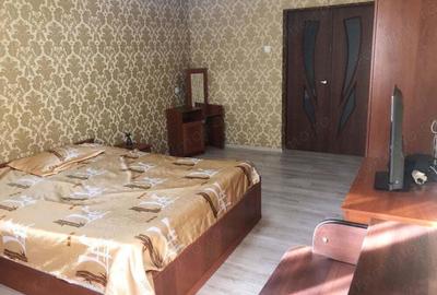 Garsonieră în Titan