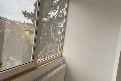 Apartament cu 2 camere decomandat în Cornișa - 6