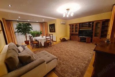 Apartament cu 3 camere decomandat în Central - 4