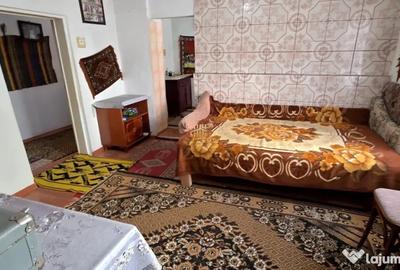 Casă cu 4 camere cu Teren 1000 Mp în Fântâna Mare - 3