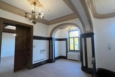 Prestigious Historical Villa for Rent Embassy District, Central Prestigious Historical Villa for Rent Embassy District, Central - 16