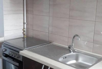 Garsonieră decomandată în Central - 1