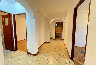 Apartament 4 camere-Podu Ros-Palas-sens giratoriu - 15