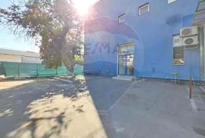 Spatiu comercial de 1500 mp de inchiriat in zona P-ta Presei Libere