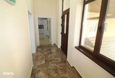 Casă cu 4 camere cu Teren 750 Mp în Central - 4