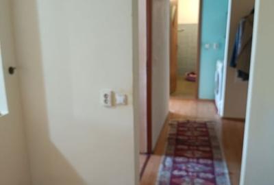 Apartament cu 3 camere decomandat în Central - 1