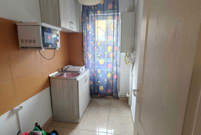 Apartament cu 2 camere decomandat în Central - 2