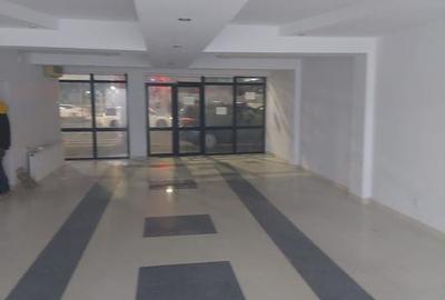 Spatiu comercial - vis a vis de Hilton - 6