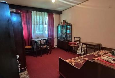 Apartament cu 2 camere decomandat în Vest - Lamâița - 1