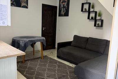 Casă cu 3 camere cu Teren 50 Mp în Central - 2