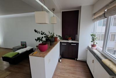 Apartament 3 camere, renovat, poziție retrasă (nu la bulevard) – Metrou 500 m - 11