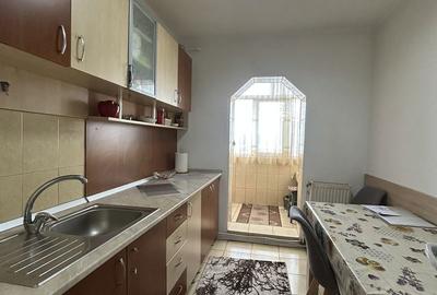 Apartament cu 2 camere decomandat în Central - 2