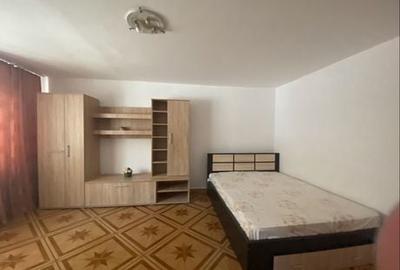 Garsonieră decomandată în Vitan - 2