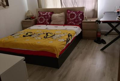 Apartament cu 3 camere decomandat în Uiești - 2
