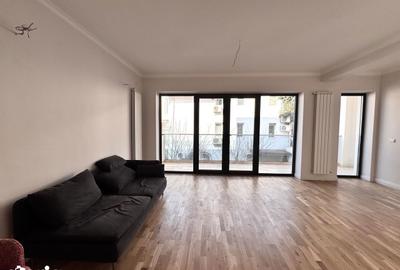 Apartament cu 3 camere în Tei - 6