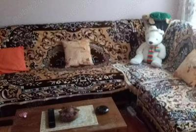 Apartament cu 2 camere semidecomandat în Filiași - 1